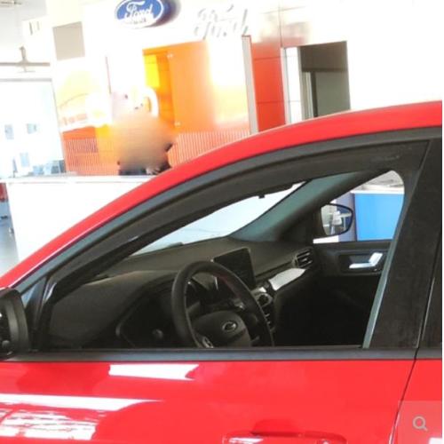 DEFLETTORI ARIA ANTITURBO FORD FOCUS DAL 2018 5 PORTE/SW PORTE ANTERIORI OSCURATI
