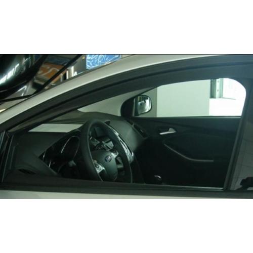 DEFLETTORI ARIA ANTITURBO FORD FOCUS DAL 2011 5 PORTE ANTERIORI OSCURATI