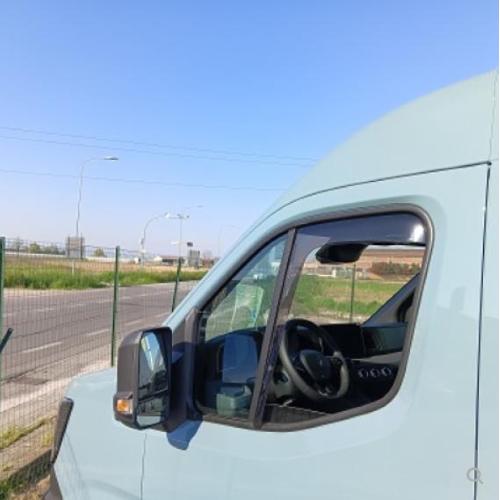 DEFLETTORI ARIA ANTITURBO RENAULT MASTER IV DAL 2025 2P ANTERIORI OSCURATI