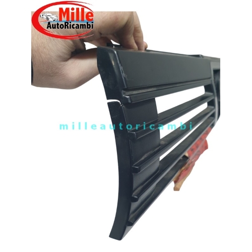 GRIGLIA MASCHERINA ALFA ROMEO 33 1983> (LESIONATA) ORIGINALE 60504377 G1