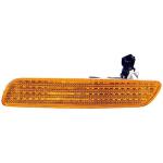 FANALE FANALINO LATERALE SINISTRO SENZA PORTALAMPADA PER VOLVO S40/V40 DAL 2000 AL 2003 ARANCIO