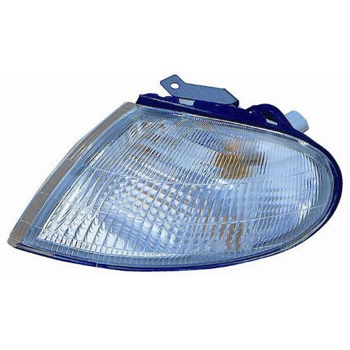 FANALE FANALINO ANTERIORE DESTRO SENZA PORTALMAPADA PER HYUNDAI LANTRA DAL 1996 AL 1998 BIANCO