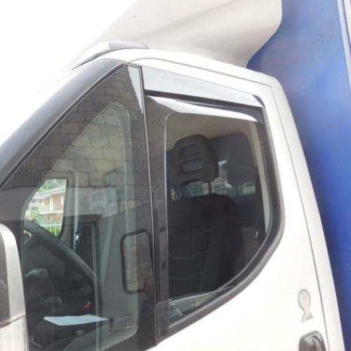 DEFLETTORI ARIA ANTITURBO PER IVECO DAILY DAL 2014 ANTERIORI OSCURATI