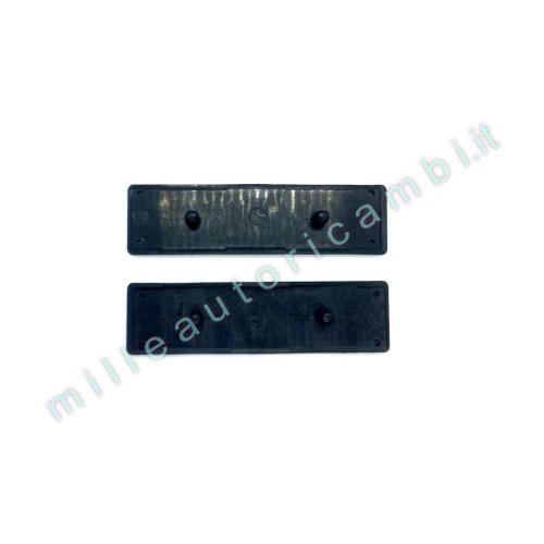 COPPIA FREGIO LOGO LATERALE FIAT 127 CL "1050/CL" G1