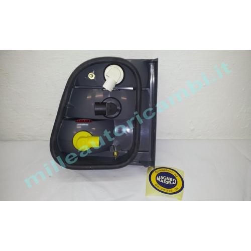 FANALE FANALINO POSTERIORE LANCIA ZETA SINISTRO INTERNO MARELLI G1