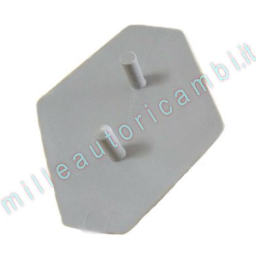 FREGIO LOGO ANTERIORE RENAULT 4 R4 RENAULT 6-12  SU GRIGLIA GRIGIO G1